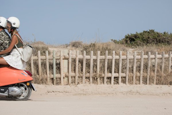 Le scooter Vespa Elettrica : quels en sont les caractéristiques, les avantages et usages ?