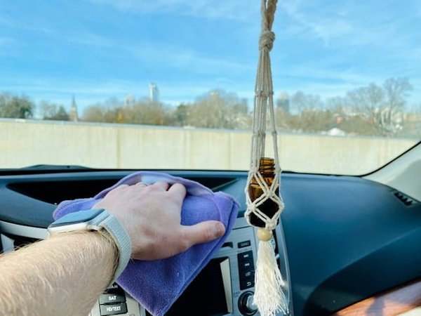 Comment éliminer les mauvaises odeurs de l'intérieur d'une voiture ?